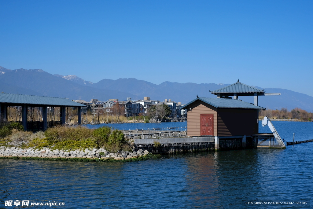 木屋海景