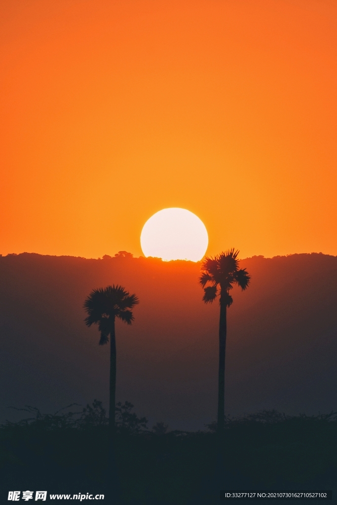 夕阳落山