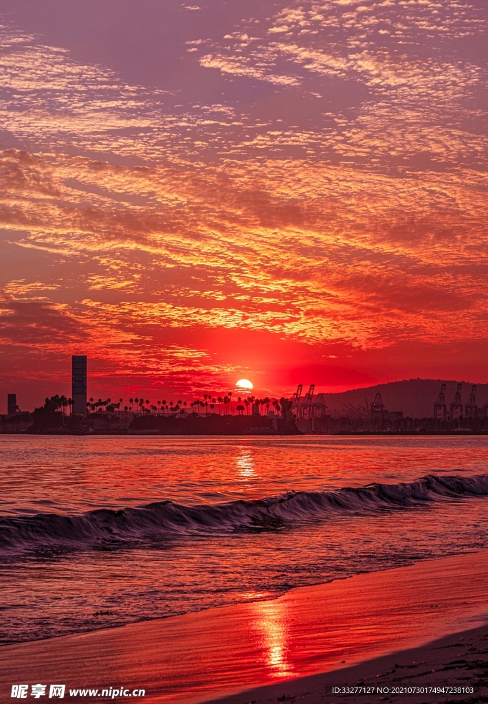 海边晚霞日落夕阳摄影