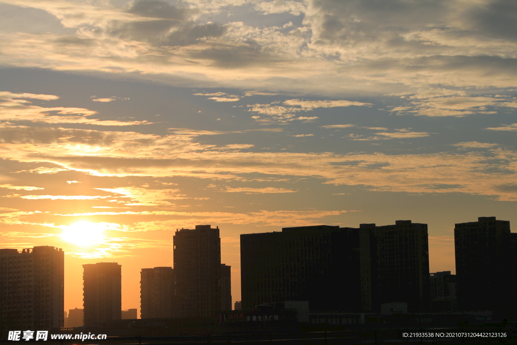 晚霞日落夕阳西下彩云黄昏傍晚