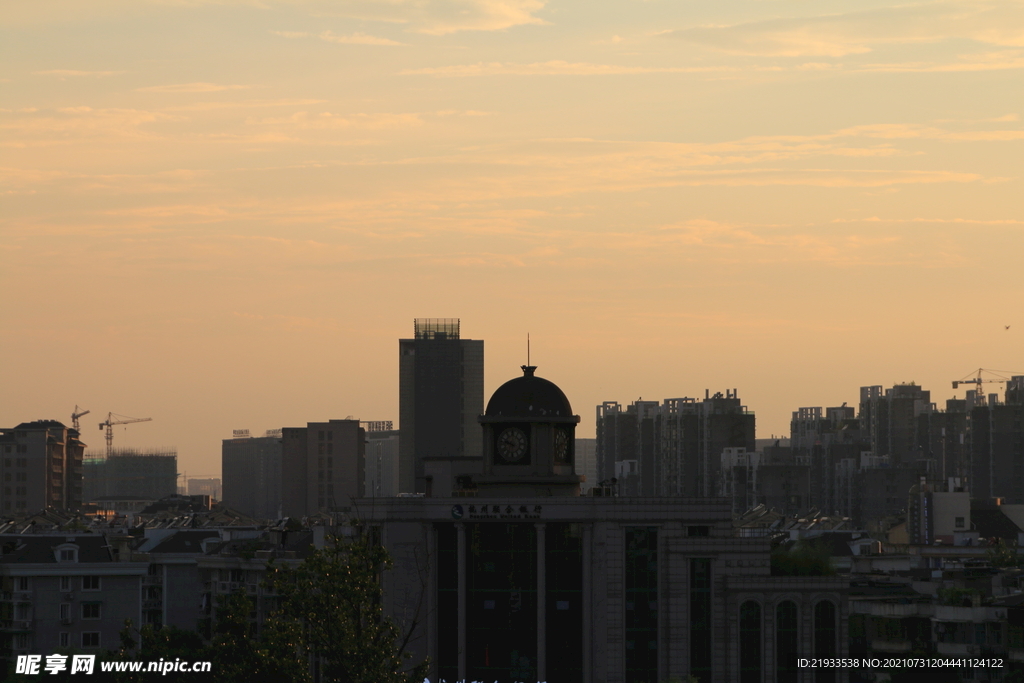 晚霞日落夕阳西下彩云黄昏傍晚