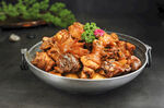 铁锅炖鸡块