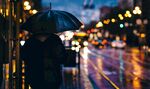 雨夜 人