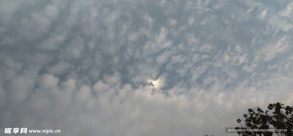 天空