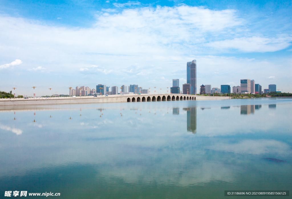 阅海湾水上公园 金水桥