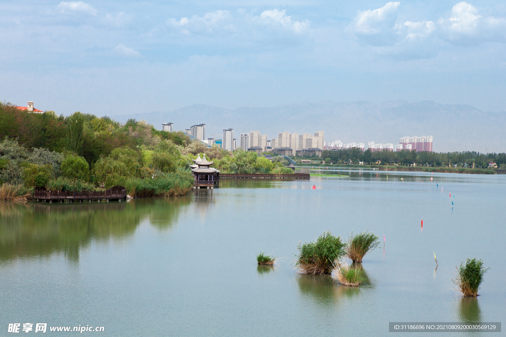 阅海湾水上公园 公园湖景