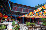 白塔山公园 法雨寺
