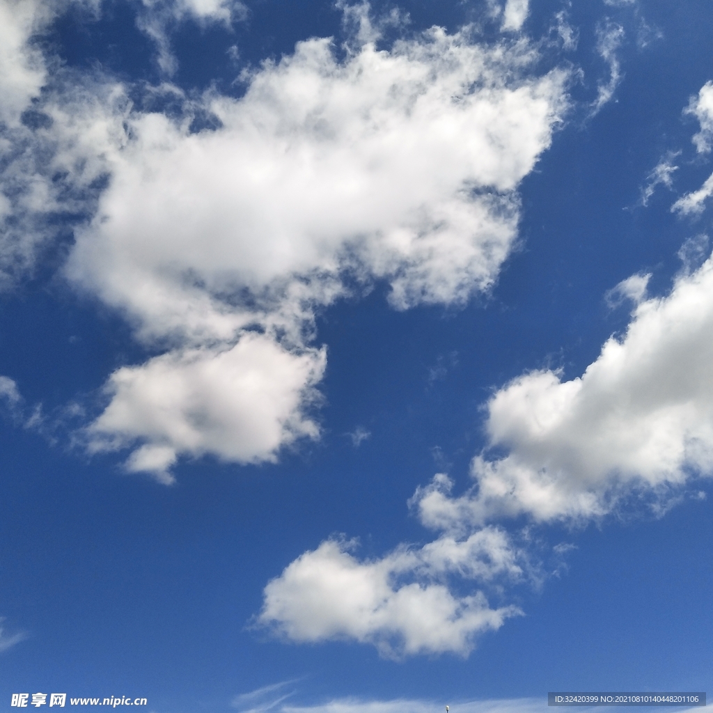 蓝天白云