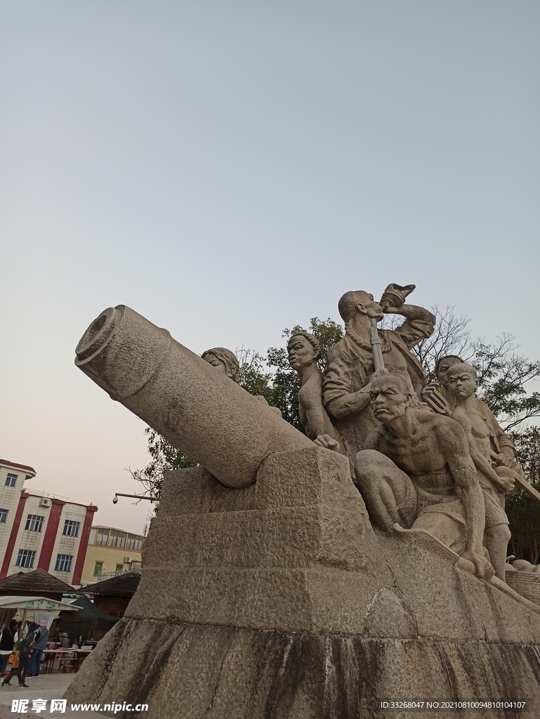 抗英雕像
