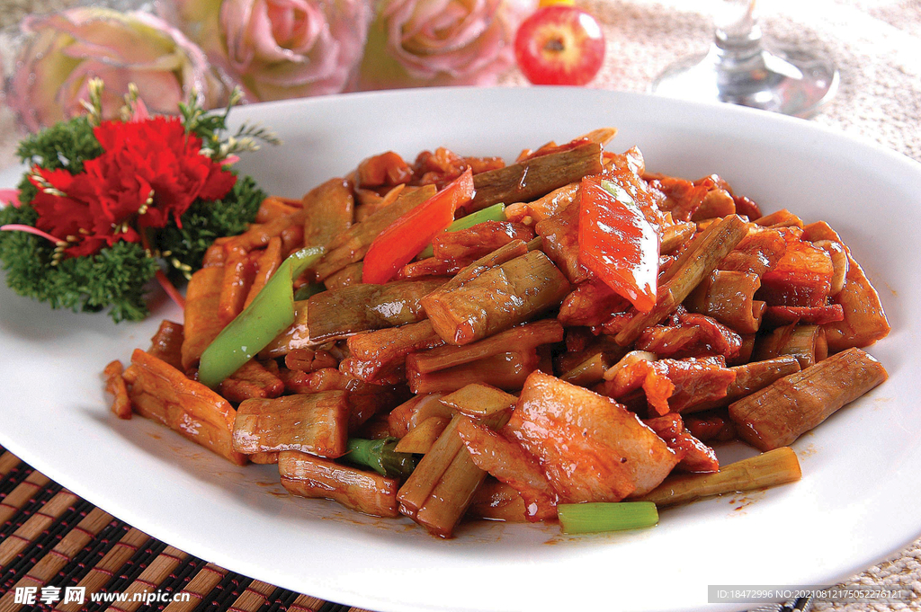 五香咸肉炒笋干