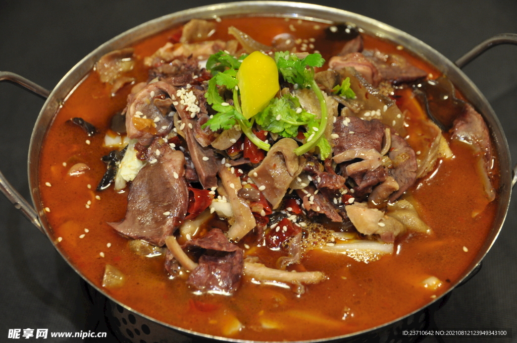 干锅牛杂