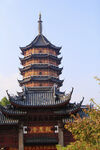 寺庙宝塔