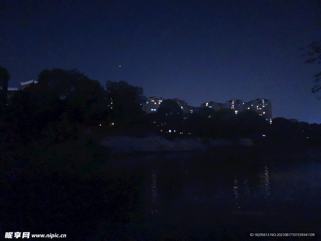 成都清水河夜景