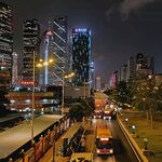 广州城市马路俯瞰夜景恒大中心