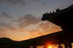 夕照亭角
