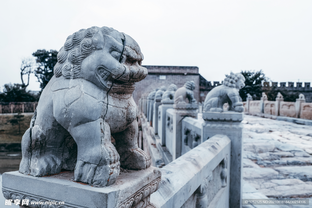 北京张家湾城墙古桥石狮子