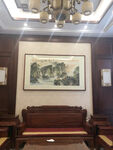 客厅镜框山水画 