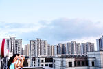 高层建筑楼顶 