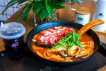 牛肉卷米线