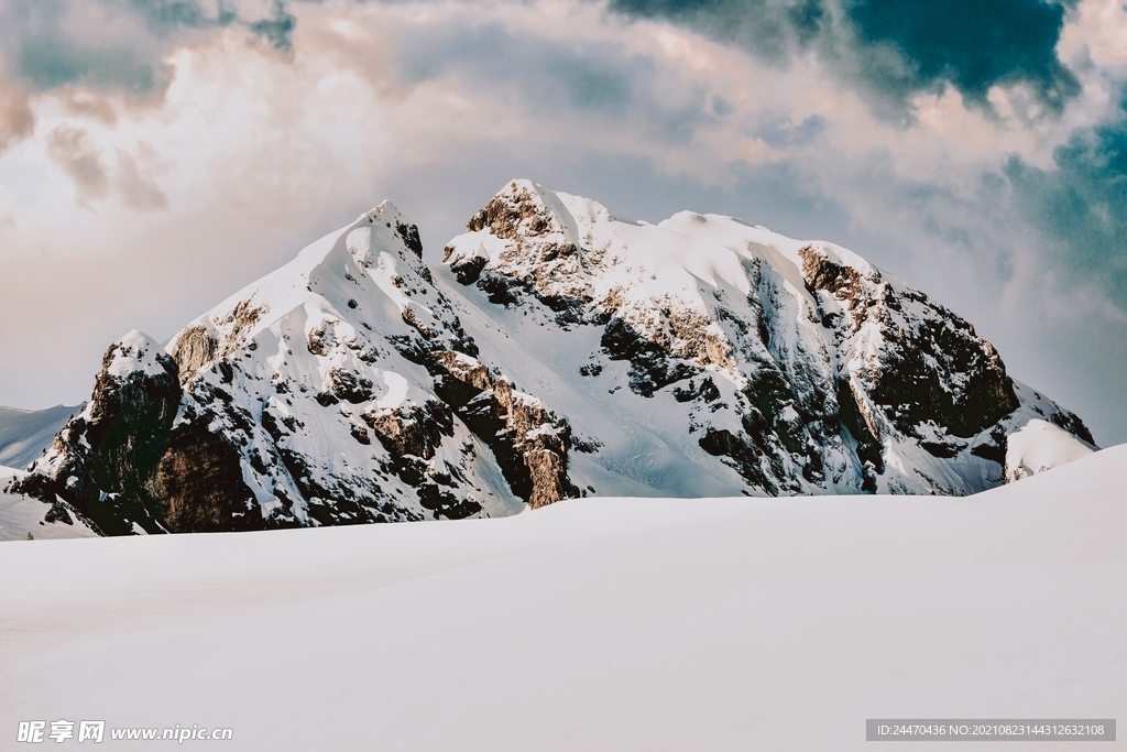  雪山