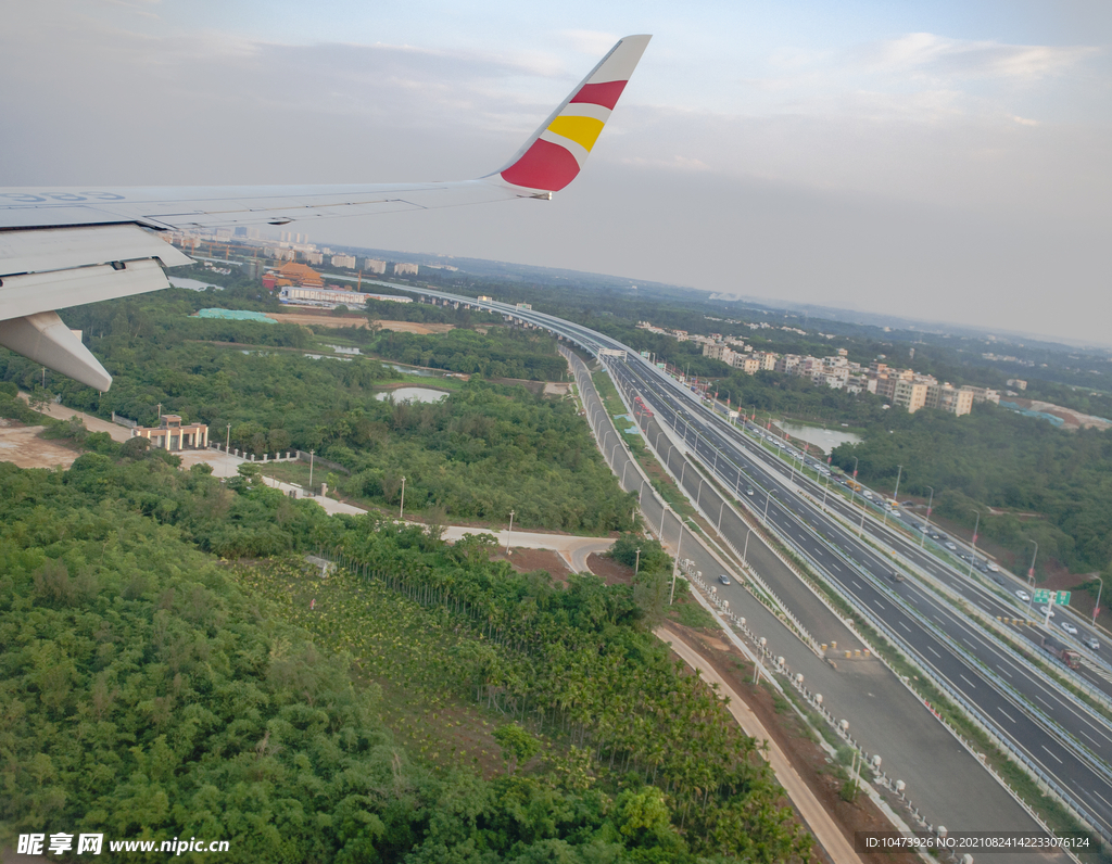 航拍高速公路风景图片