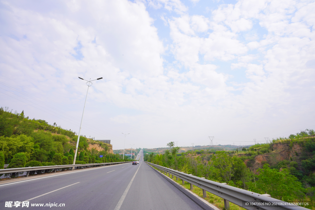 高速公路风景图片