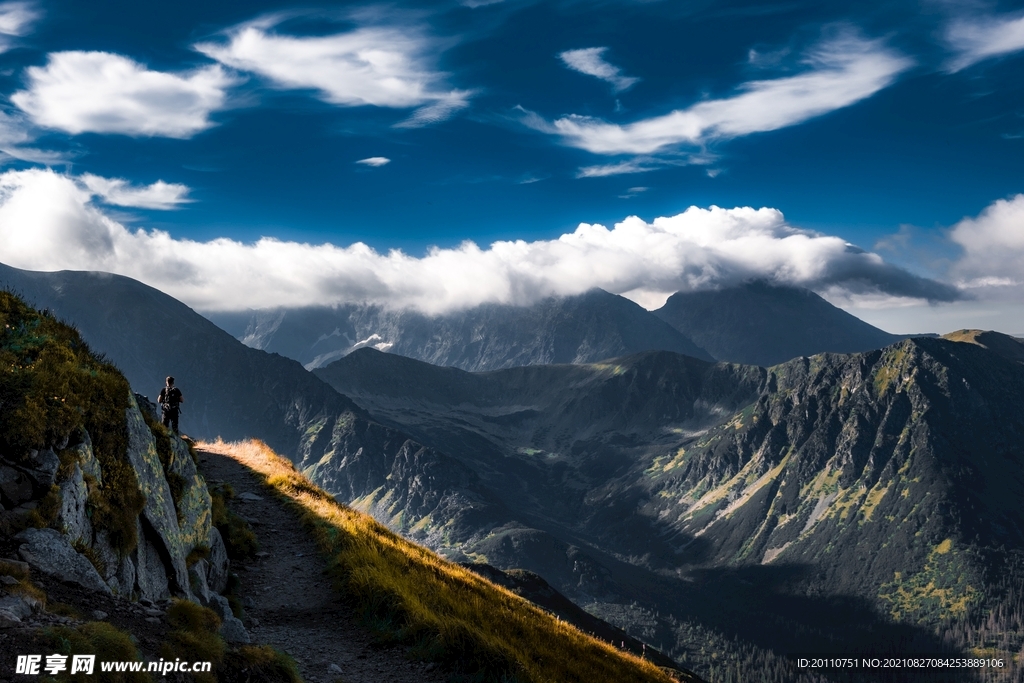 登山