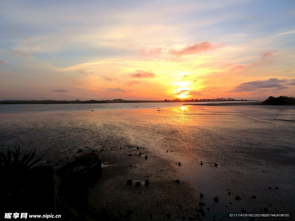 奥克兰海滨夕阳风景