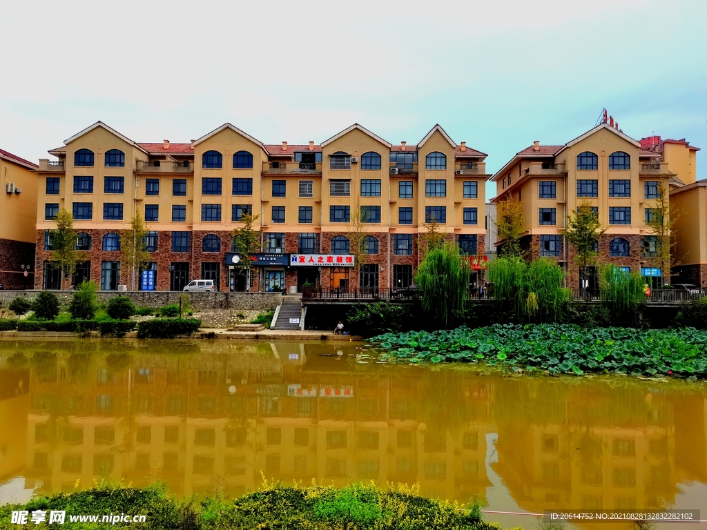 美丽的城市河道风景