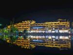 凤凰古城沱江夜景