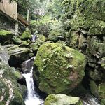 小瀑布