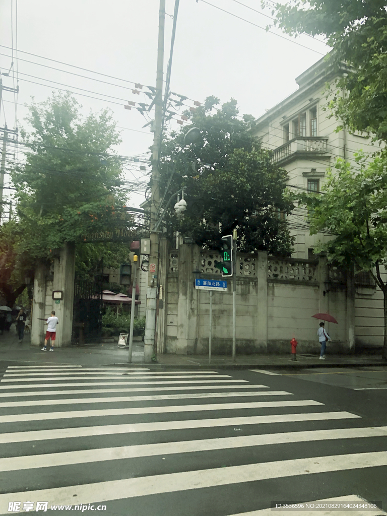 襄阳北路街景