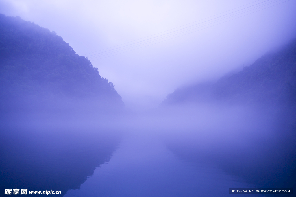 山水湖景 