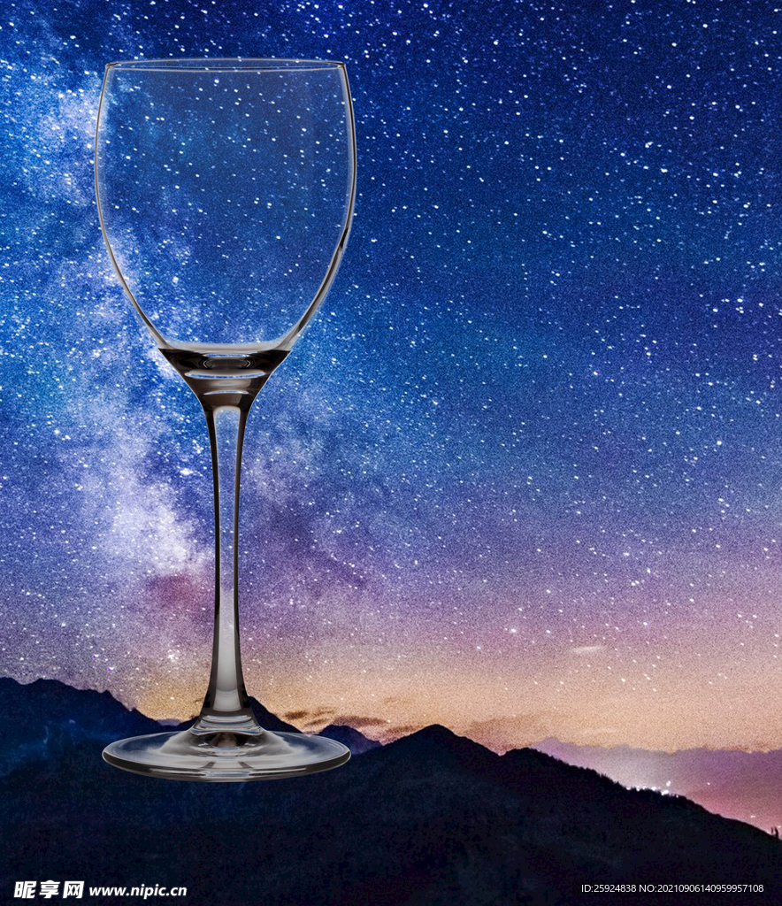 透明红酒杯