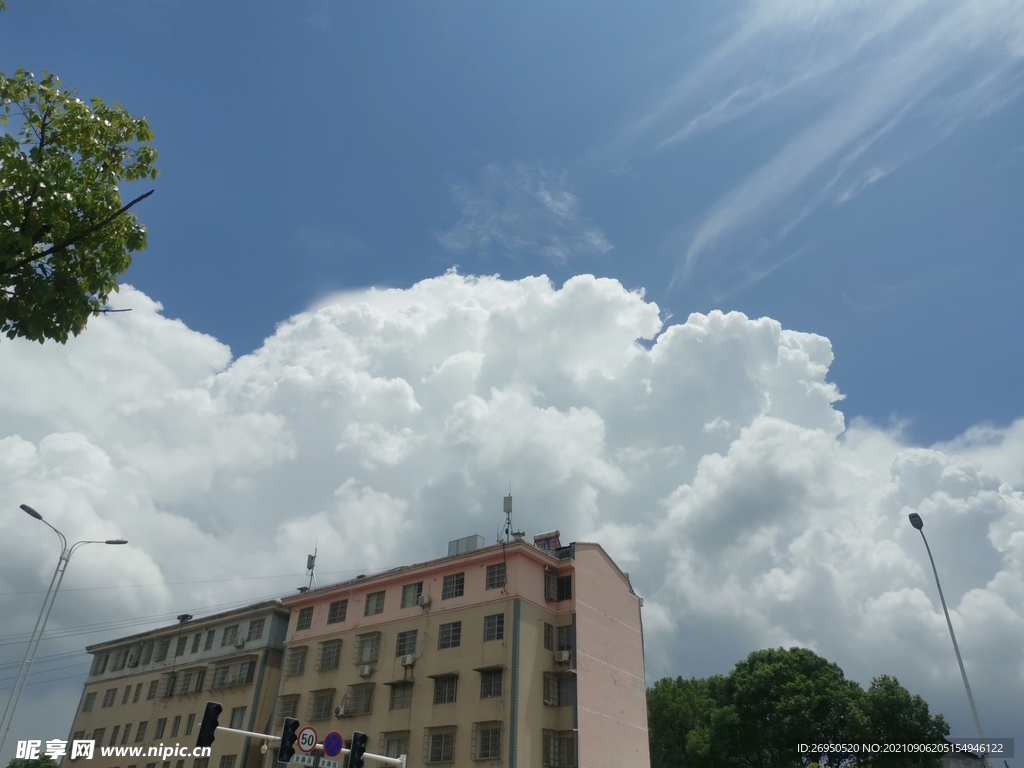 天空