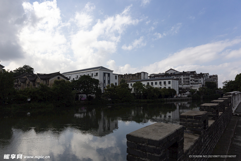 扬州大虹桥美景