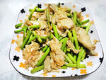 蒜苔炒鸡蛋