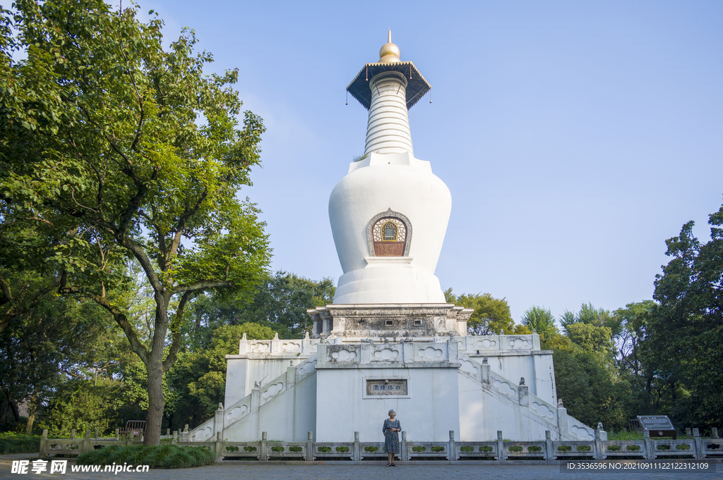 瘦西湖白塔 