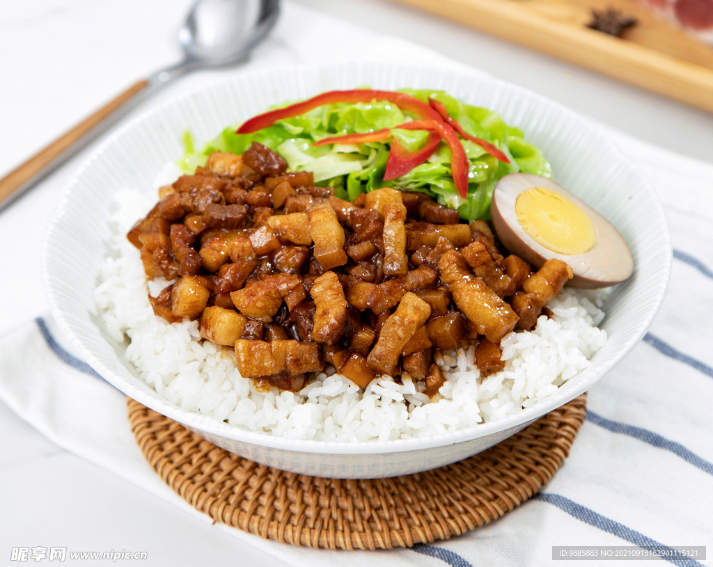 卤肉饭