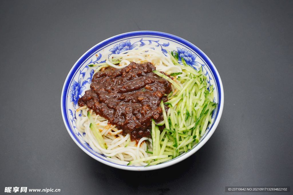 炸酱面