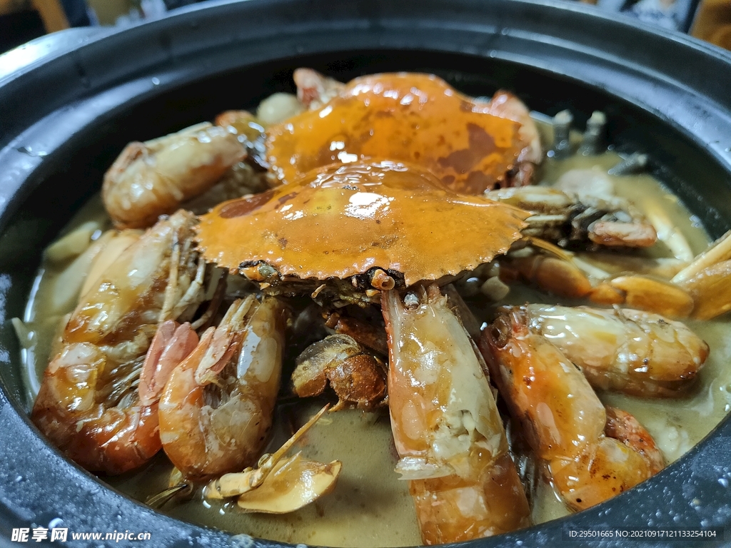 蟹煲虾煲虾蟹煲海鲜美食