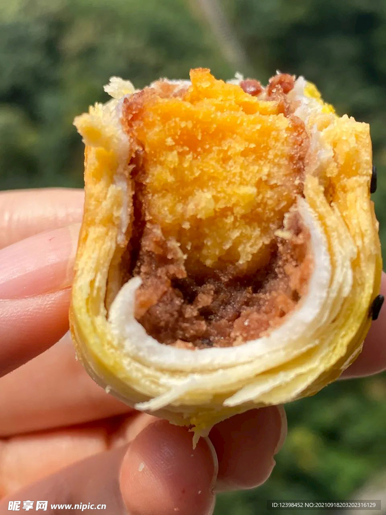 美味的蛋黄酥