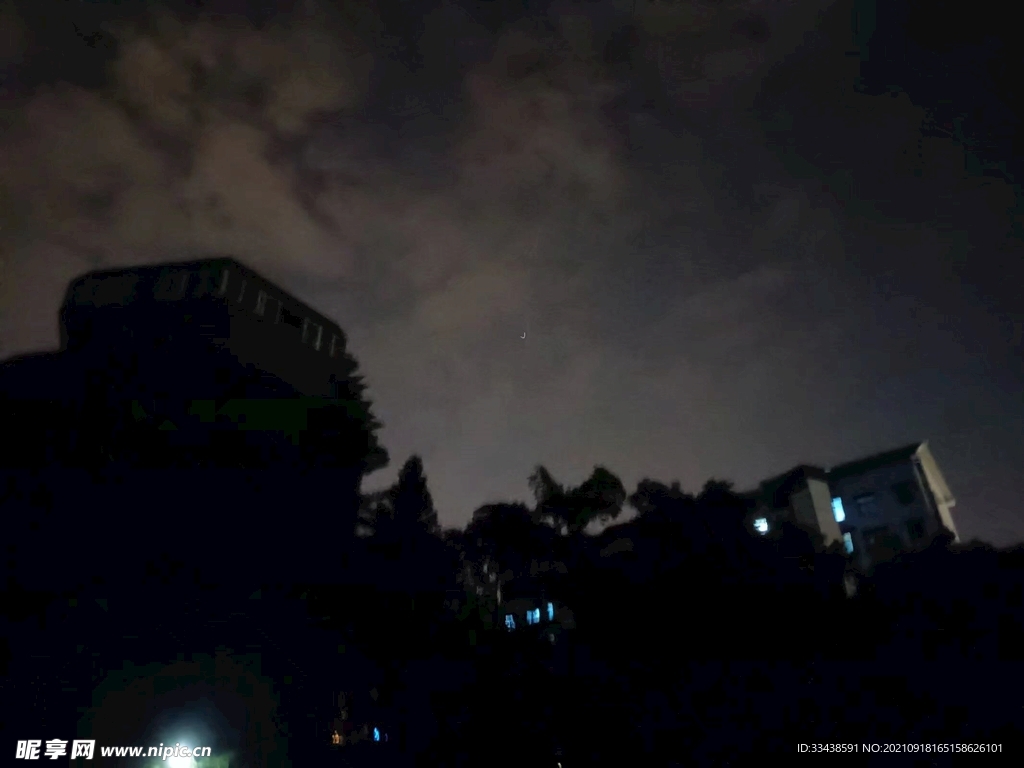 深沉夜空