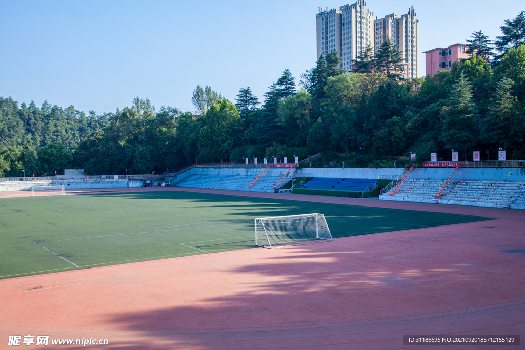 湖北汽车工业学院