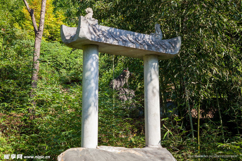 十堰龙泉寺旅游区