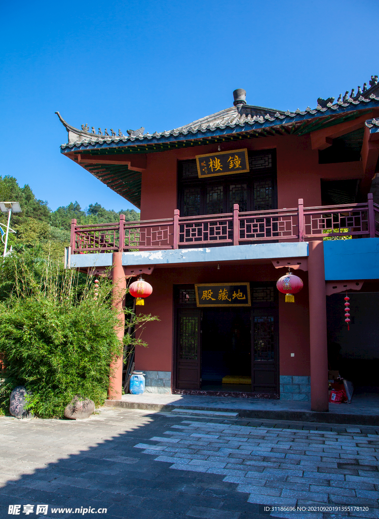 十堰龙泉寺旅游区