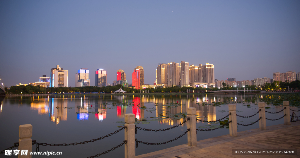 城市夜景 