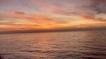 海上日出