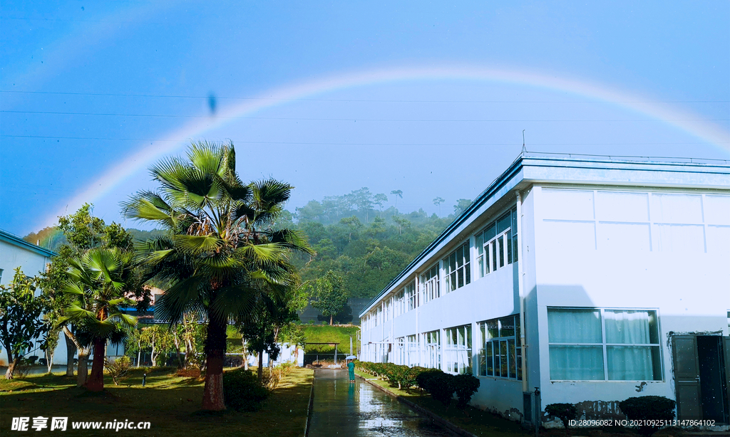 雨后彩虹