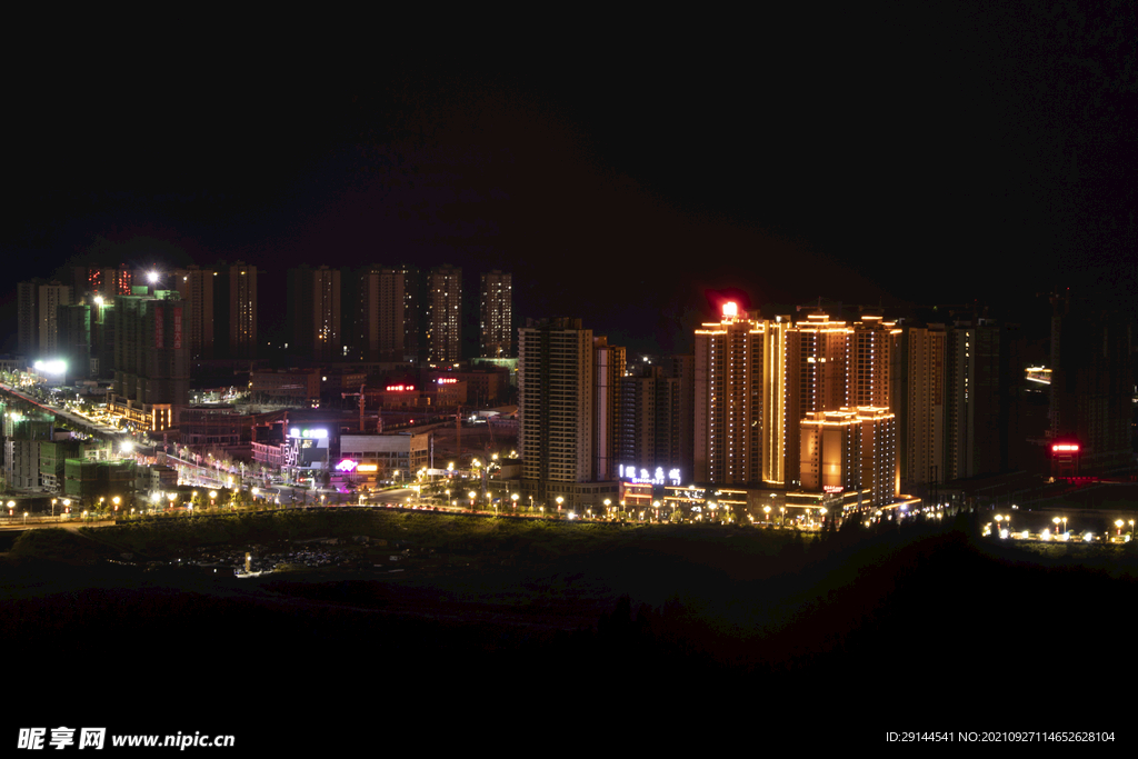 贵州省盘州市城市夜景全景